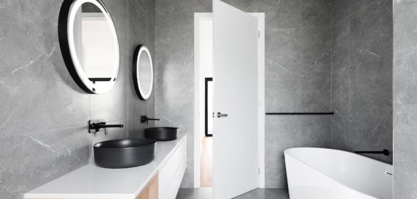 Дизайнерски идеи как бързо да подобрите интериора на банята си