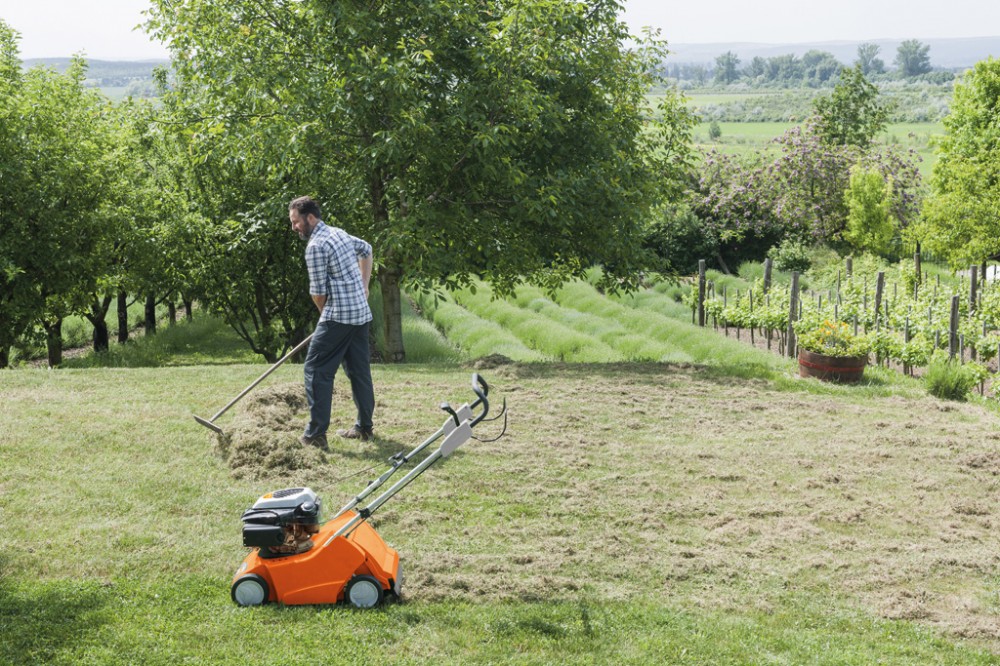 Перфектно поддържани тревни площи с косачките на STIHL