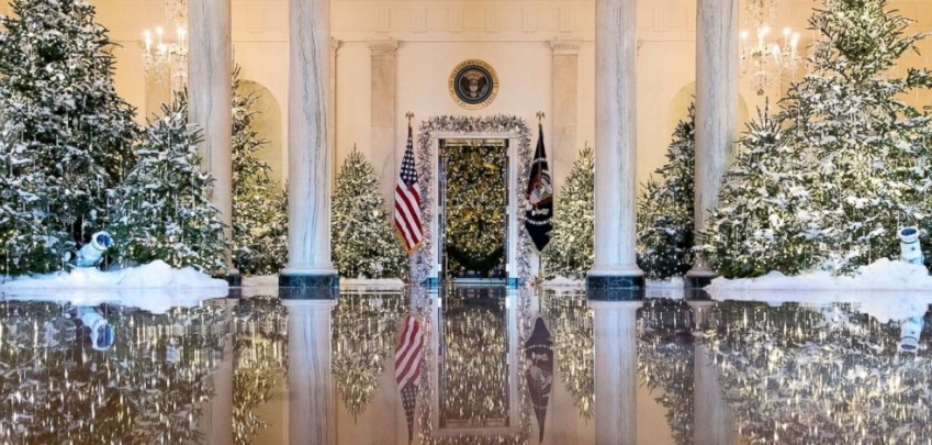Няма да повярвате какво има в коледната декорация на Белия дом