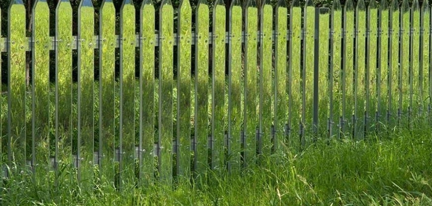 Огледална ограда