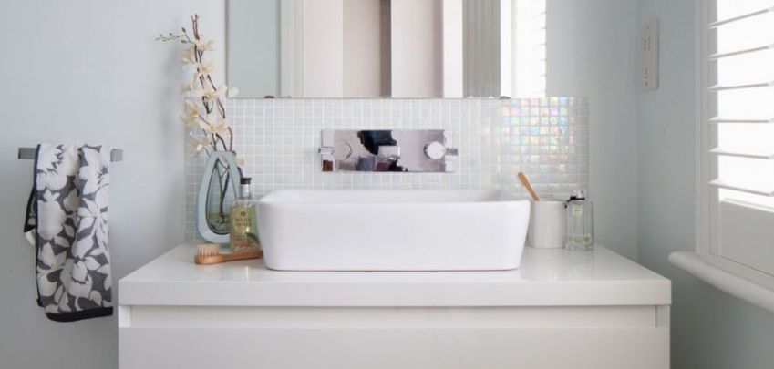 5 начина да направите вашата баня да се усеща по-голяма 