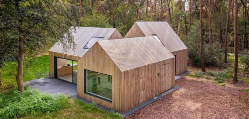В Холандия се появи странна къща, в която всяка стая има ... собствен покрив 