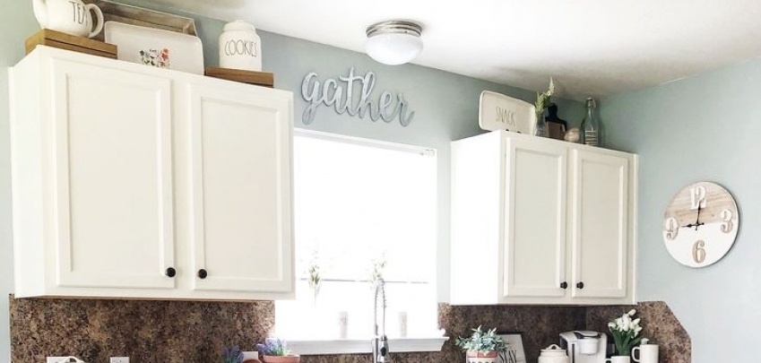 9 нови начина да декорирате над кухненските шкафове