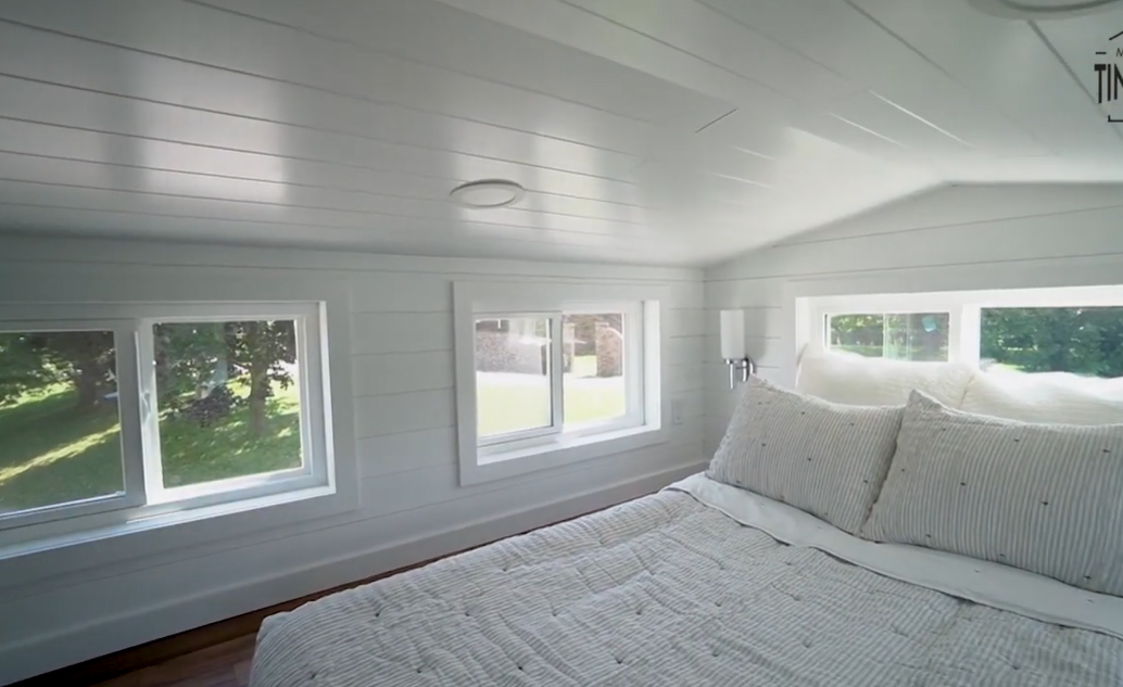 Умен мини-дом доказва, че 19 м² могат да бъдат лукс