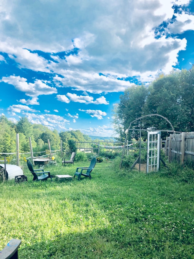 5 неща, които правят двора да изглежда занемарен